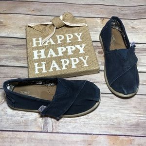 TOMS Kids Size T9 Navy Blue Velcro Closure